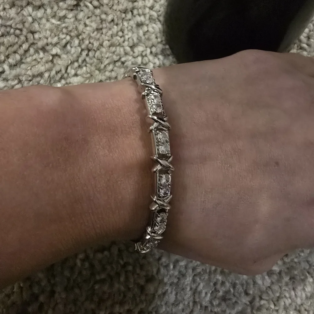 21kwgp Dubai Jewelry Elegant Silver Bracelet for Women